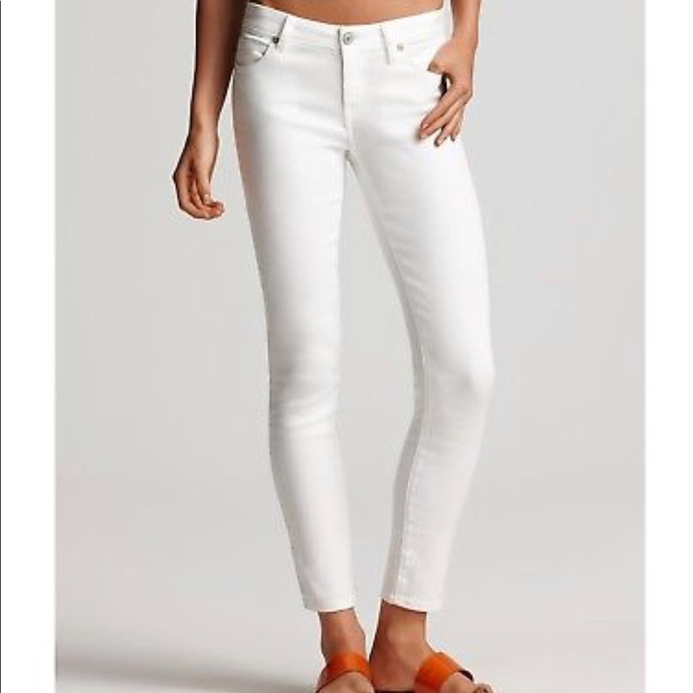 Vince Skinny Jean in white - Size 24